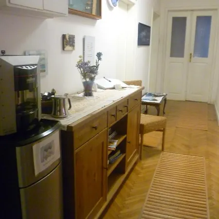 Nocleg ze śniadaniem B&B All'Acquedotto Triest